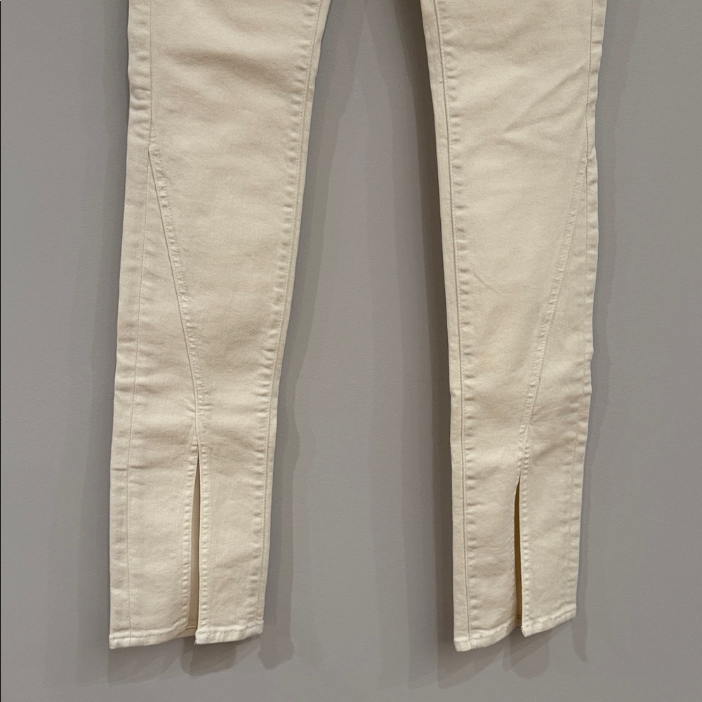 NWT MOTHER The Rascal Sliced Up Heel Play Date Aqwantique White 25 Jeans - Picture 6 of 16